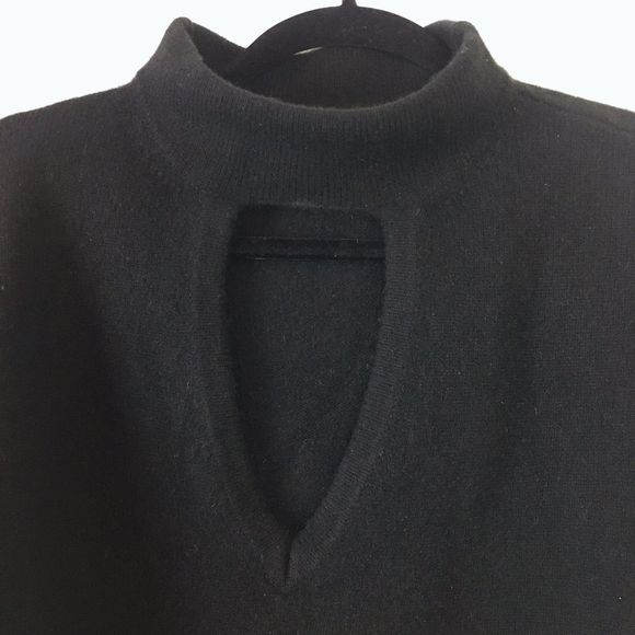 Sea Bleu Solid Black Cashmere Sweater Neck Cut Out - Picture 3 of 6
